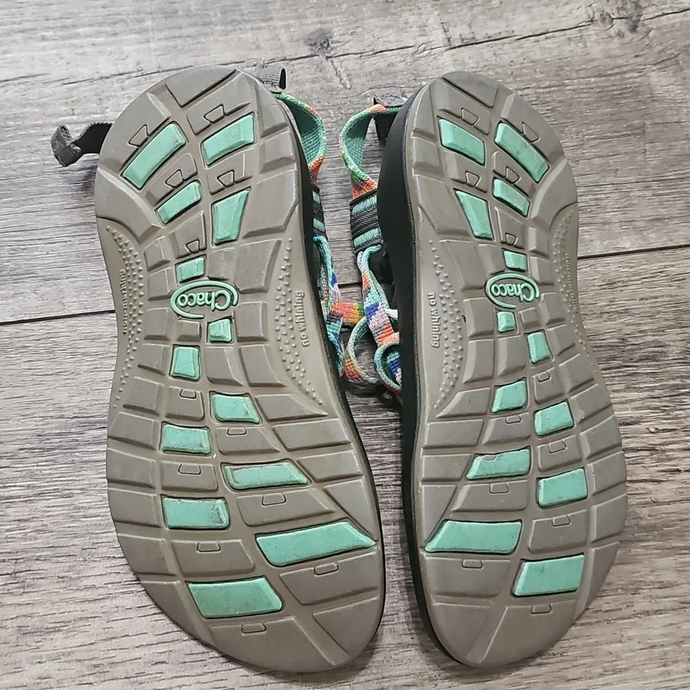 Chaco bright fun